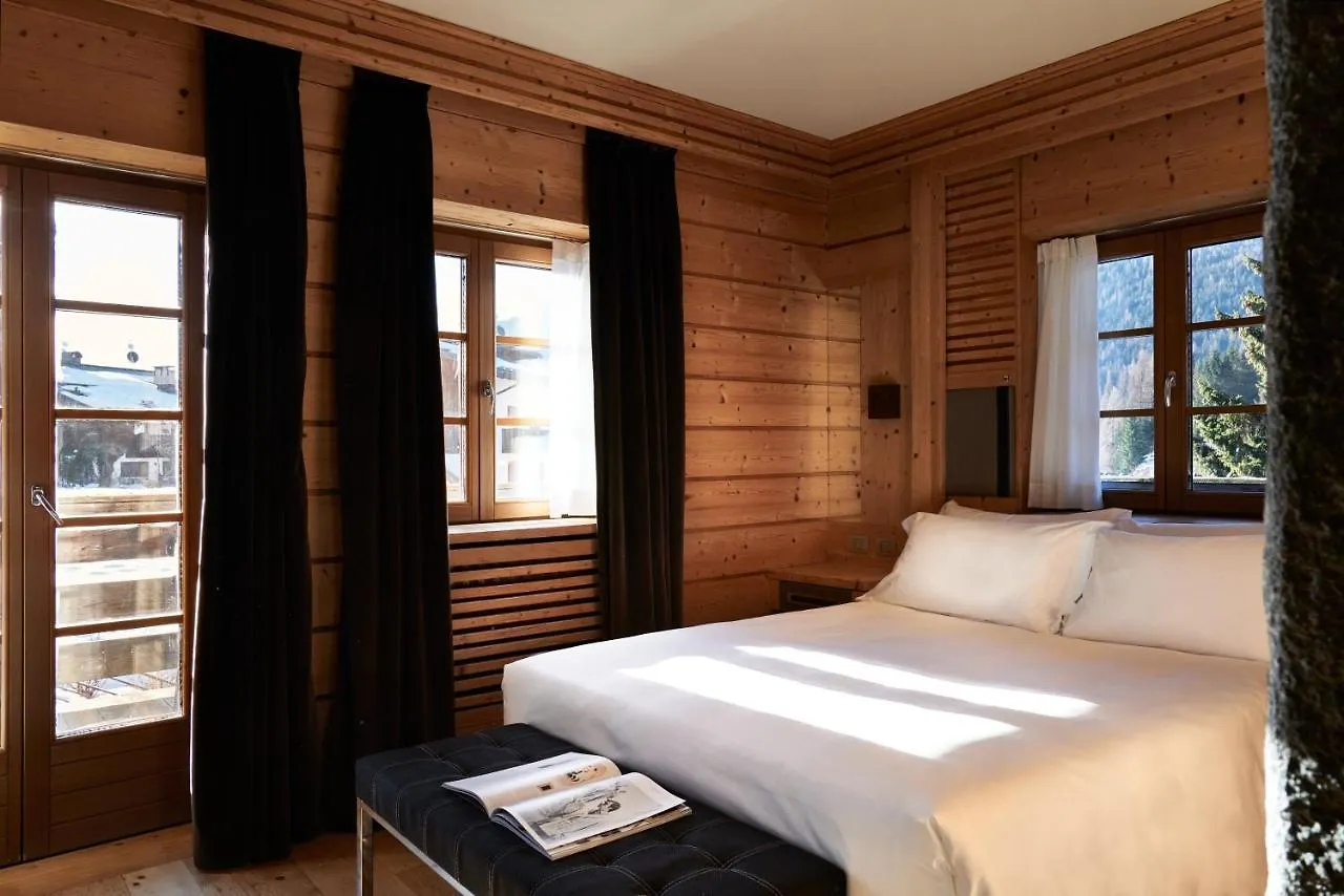 *****  Rosapetra Spa Resort - Small Luxury Hotels Of The World Cortina d'Ampezzo Italië