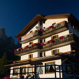 Garni Ongaro Hotel
